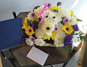 Snapshot Sundays March 2017: Bouquet shaped like a dog
